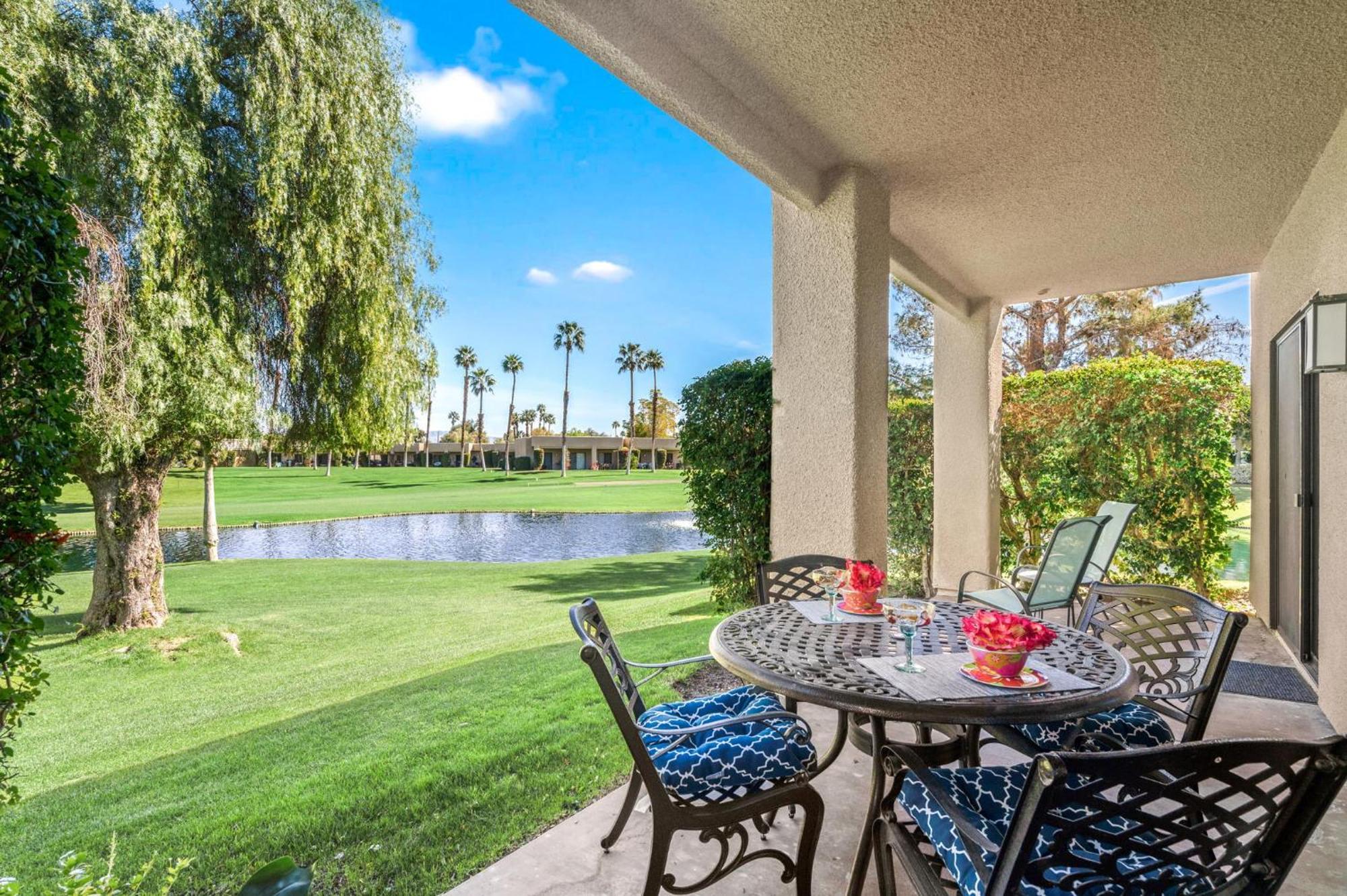 Villa Midnights At The Oasis Cathedral City Exterior foto