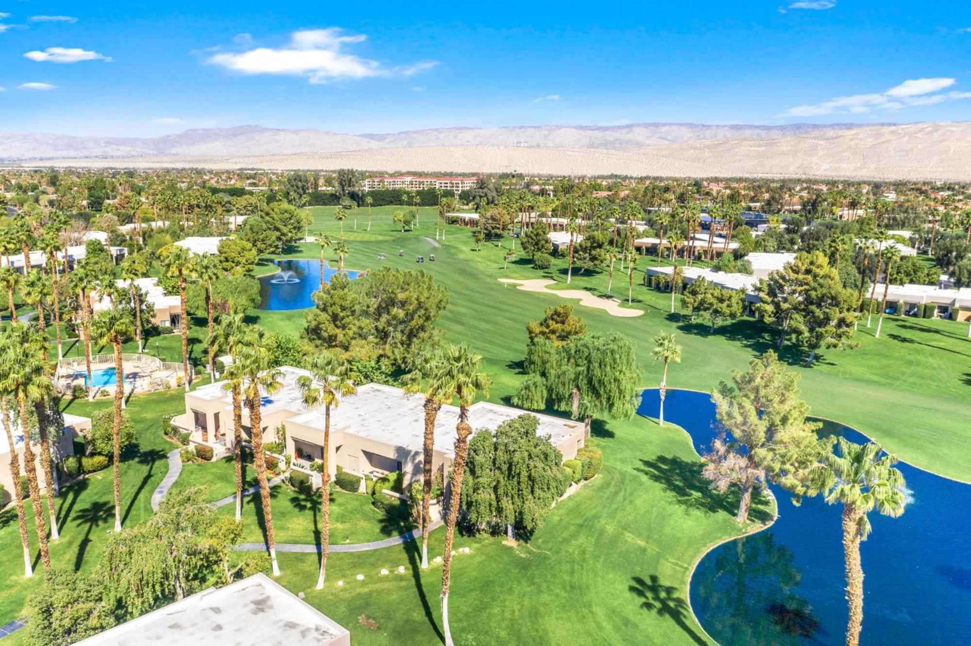 Villa Midnights At The Oasis Cathedral City Exterior foto